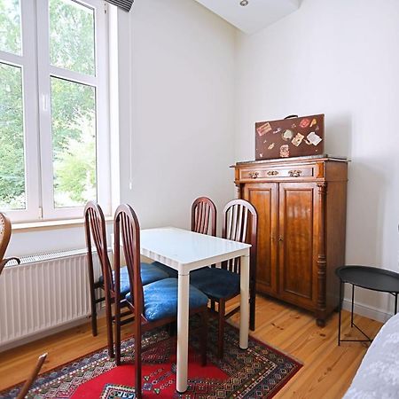 Beige And Red 3City Studio In Sopot With Outdoor Parking By Noclegi Renters 외부 사진