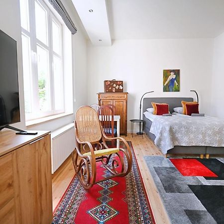 Beige And Red 3City Studio In Sopot With Outdoor Parking By Noclegi Renters 외부 사진