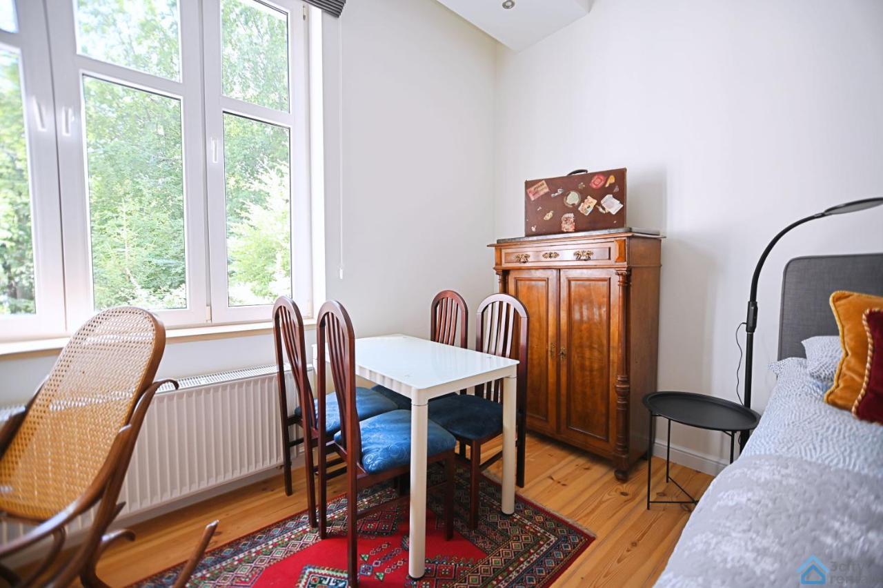 Beige And Red 3City Studio In Sopot With Outdoor Parking By Noclegi Renters 외부 사진