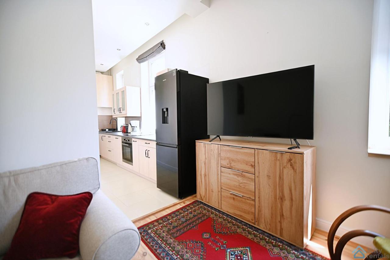 Beige And Red 3City Studio In Sopot With Outdoor Parking By Noclegi Renters 외부 사진